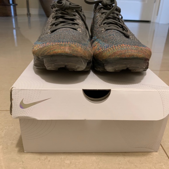 Nike Air VaporMax Grey Multi-Color - Picture 3 of 5
